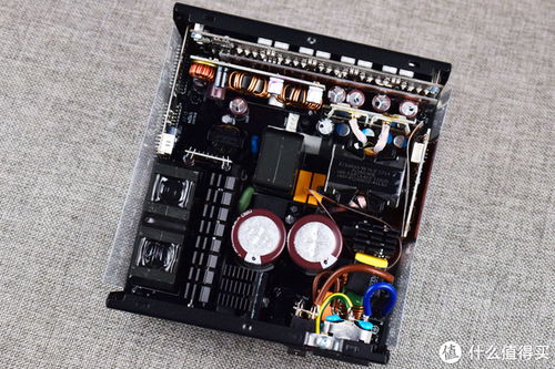 xpg魔核白金全模組1300w電源開箱 拆解 靜音體驗(yàn) 全日系電容堆料